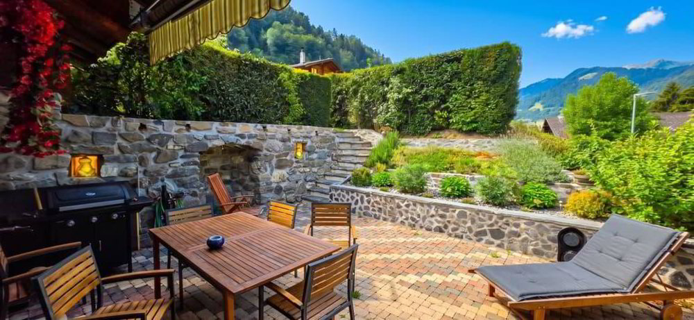 6 rooms House to buy in Troistorrents - image 1/13