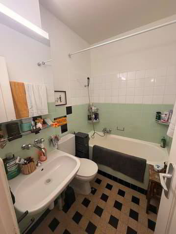 2 rooms Apartment for rent in Lausanne - image 1/8