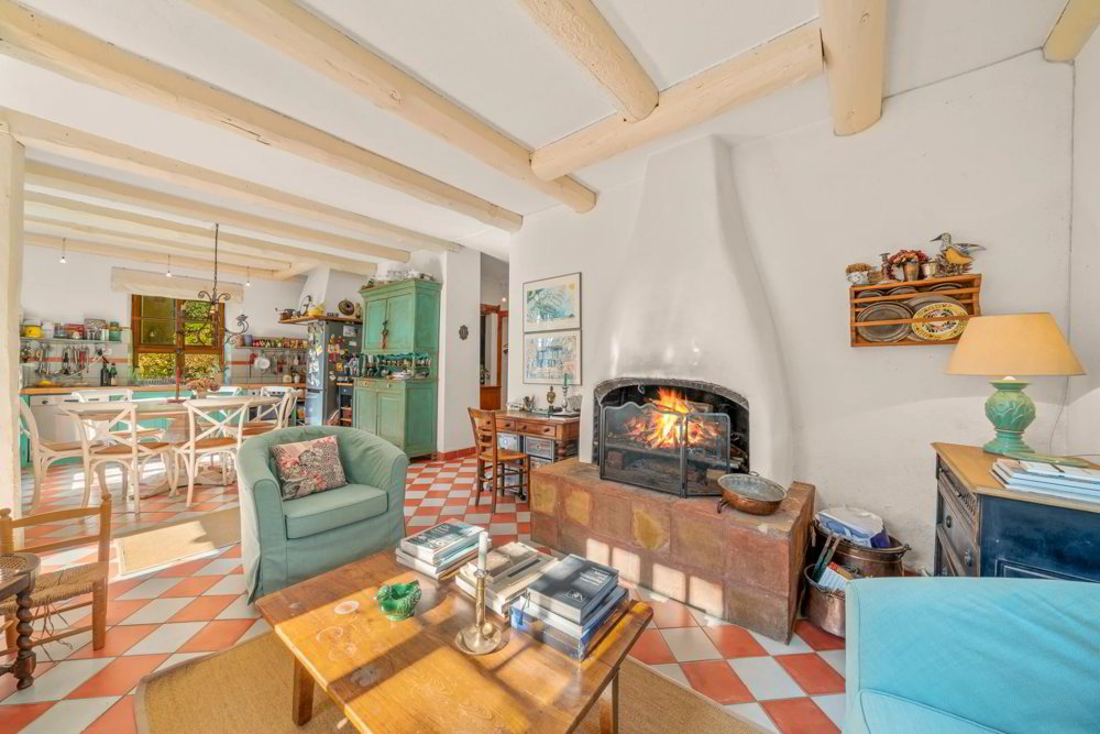 Haus – Essertines-sur-Rolle