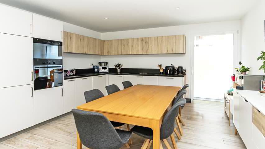 Haus – Fully - Ansicht 2