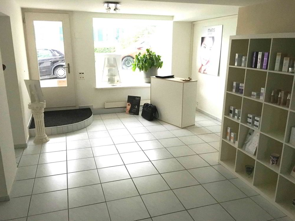 Ladenlokal/Büro/Behandlungsraum an zentraler Lage in Feldmeilen - Ansicht 2