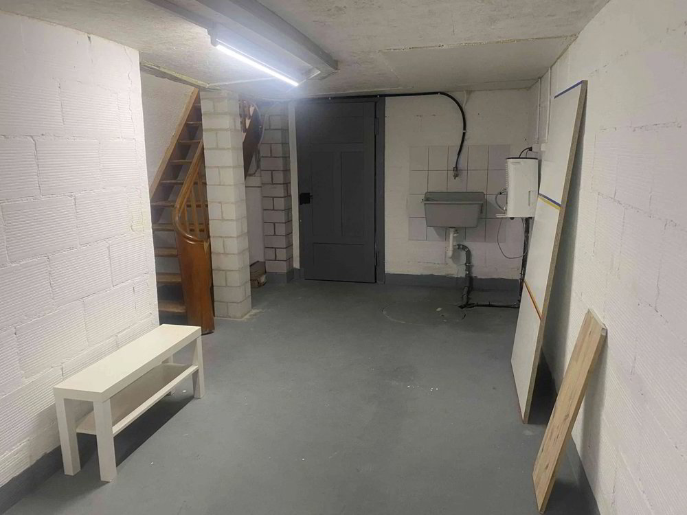 2 rooms Office & Commercial for rent in Frauenfeld - image 1/13