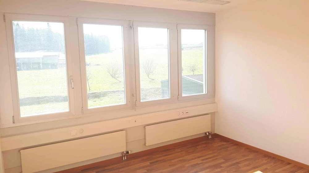 1 rooms Office & Commercial for rent in Oberbüren - image 1/2