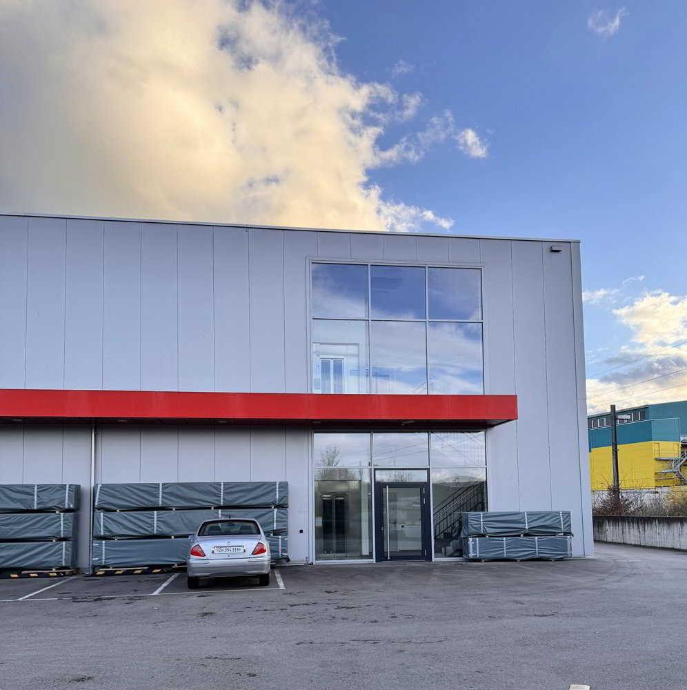 1 rooms Office & Commercial for rent in Oberglatt ZH - image 1/13