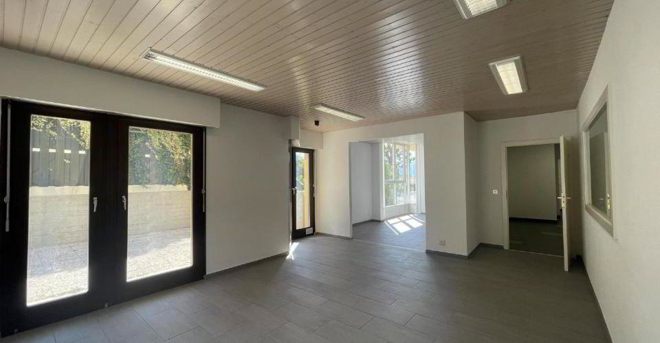 À LOUER ? BUREAU - LOCAL PROFESSIONNEL À BOGIS-BOSSEY - Ansicht 2