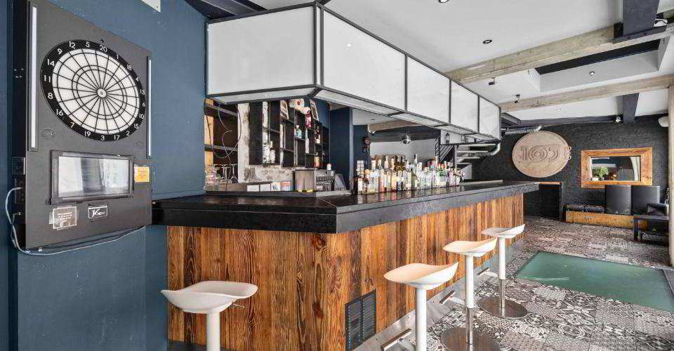 Bar principal au centre de la station - Ansicht 5