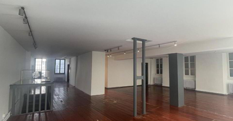ARCADE COMMERCIAL DE 120 M2 AU COEUR DE NYON - Ansicht 4