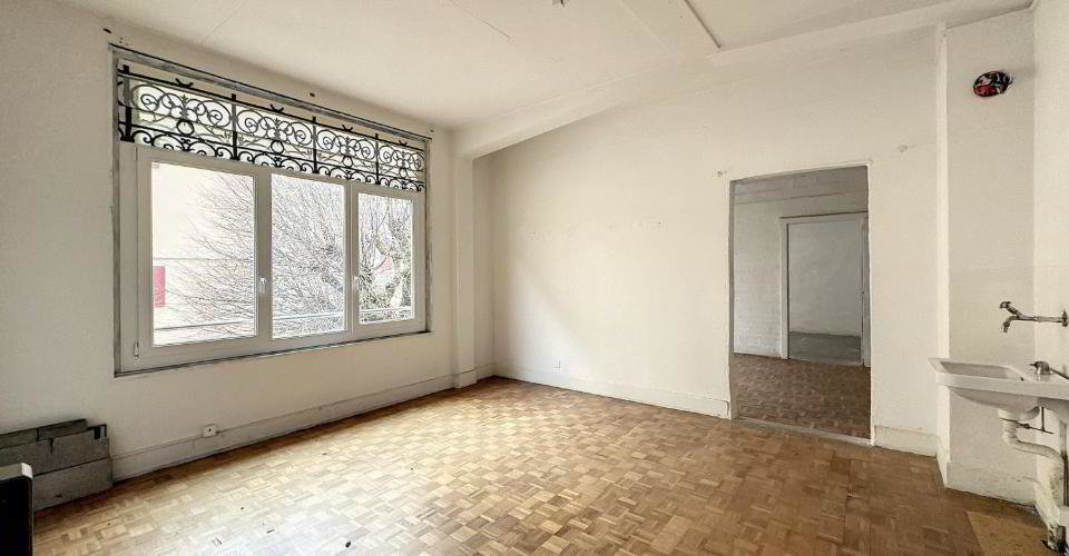 Dépôt de 64 m² en plein centre-ville - Ansicht 2
