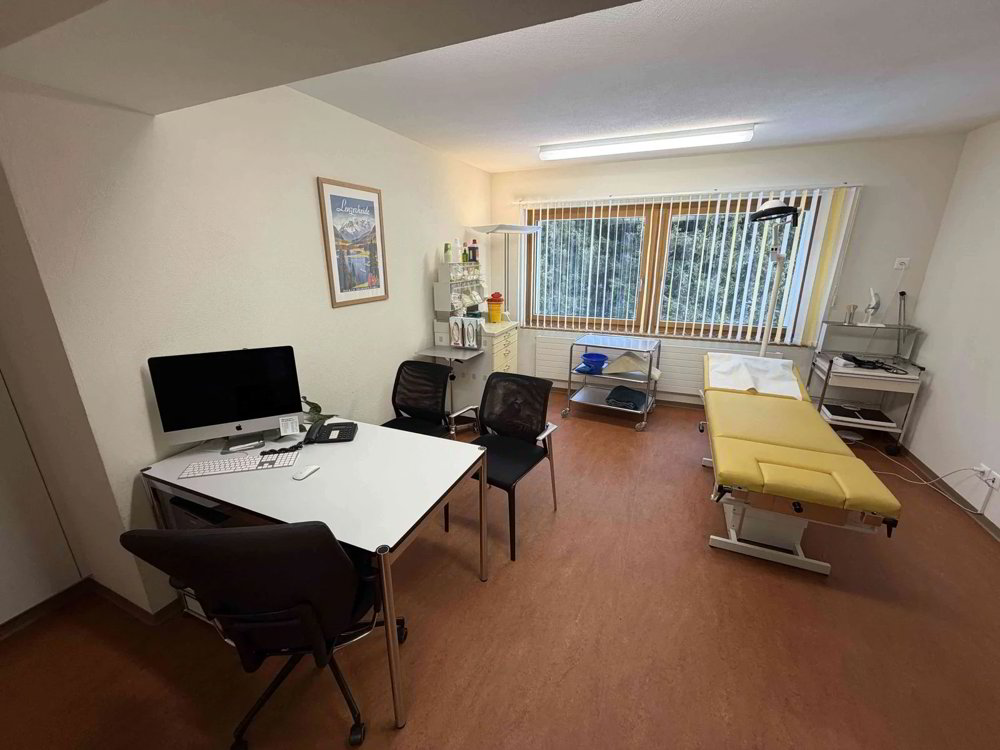 Moderne Gewerberäume (Praxis, Büro, etc.) in Valbella/Lenzerheide - Ansicht 4