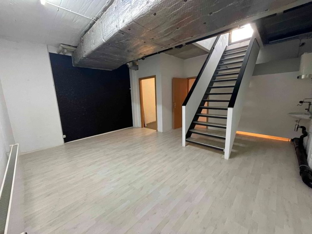 Gewerbe- Ladenlokal mit Schaufenster im Zentrum nähe Bahnhof - Ansicht 5