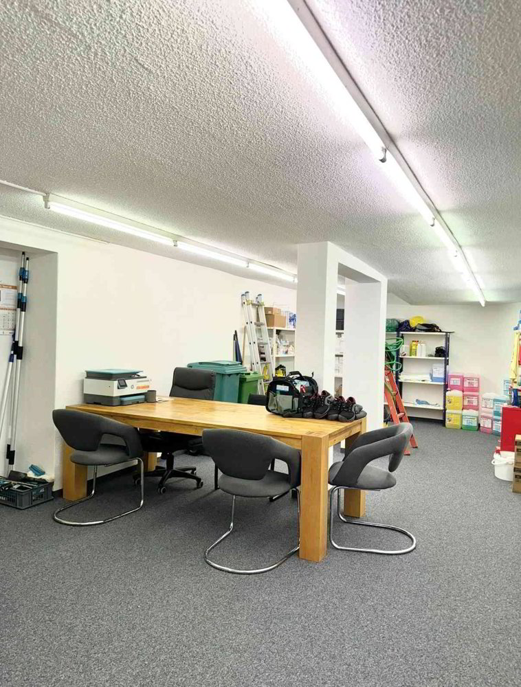 1 rooms Office & Commercial for rent in Flawil - image 1/5