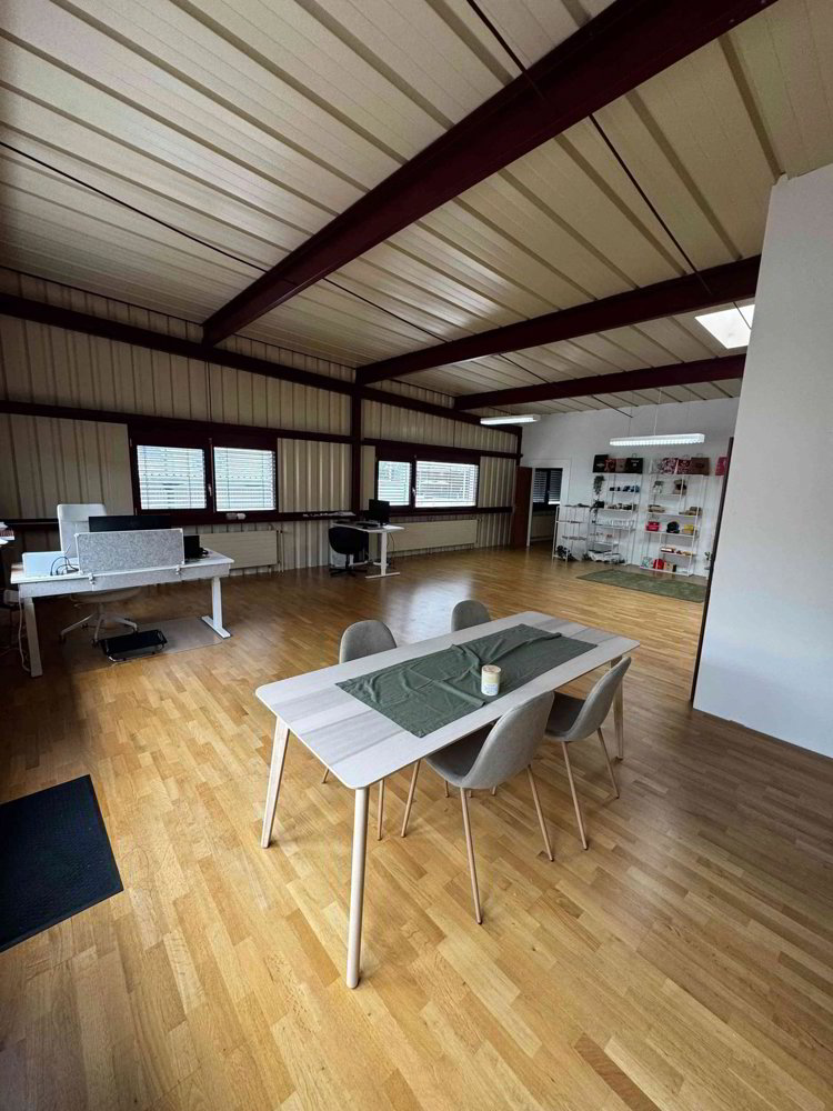 Zentrale & moderne Bürofläche mit Charme – inkl. Parkplatz & Terrasse - Ansicht 3