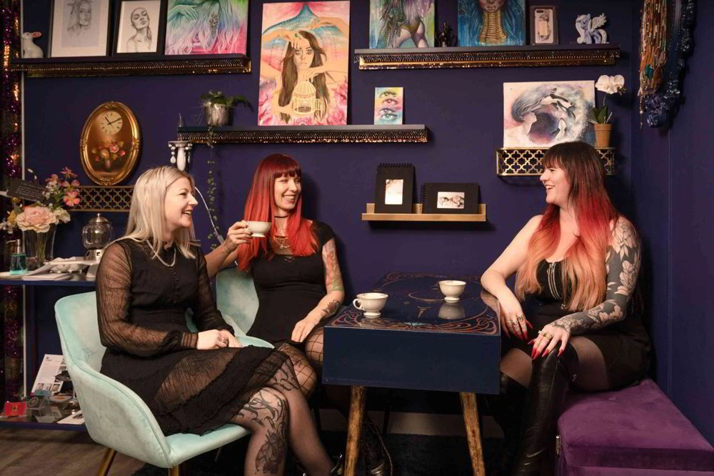 Tattoo-Arbeitsplatz im inspirierenden Frauenstudio zu vermieten - Ansicht 5