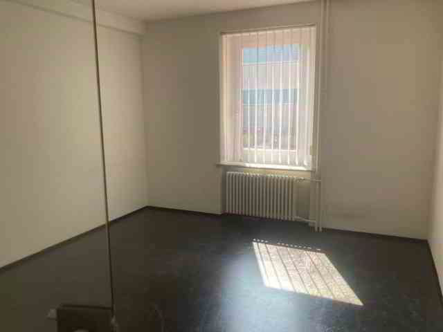 tolles Büro an bester Passanten-Lage - 4 Zi- 65 m² - Ansicht 4