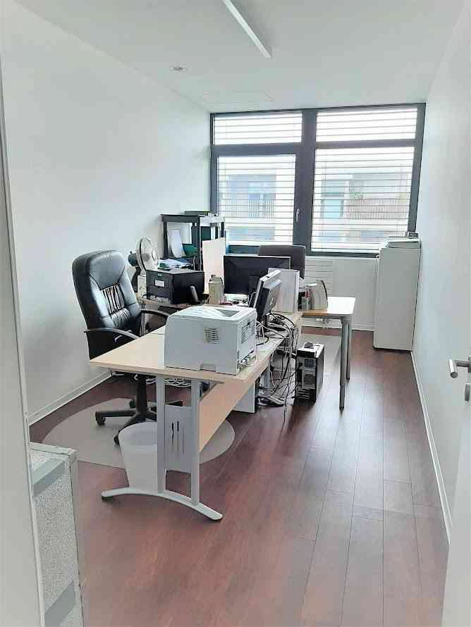 Local commercial spacieux et lumineux avec showroom - Ansicht 2