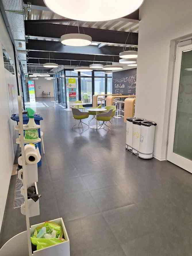 Local commercial spacieux et lumineux avec showroom - Ansicht 5