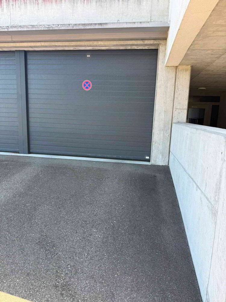 Grosse Garagenbox zu vermieten - Ansicht 3