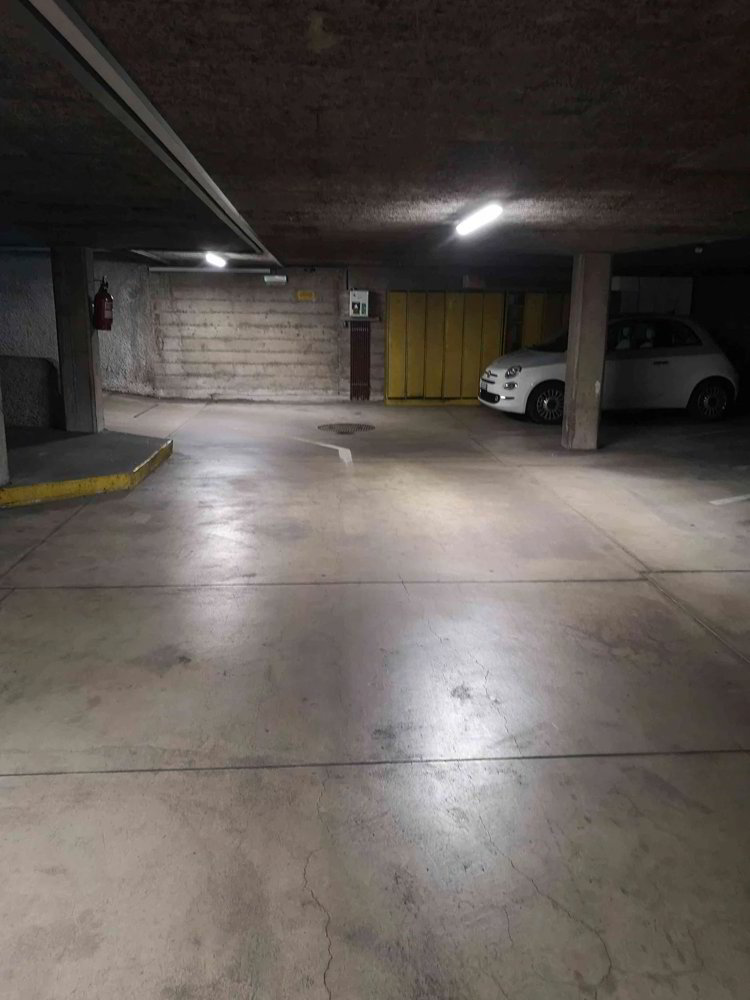 1 place au Ier sous-sol dans parking 2 rampes d'accès fermées à clef - Ansicht 3