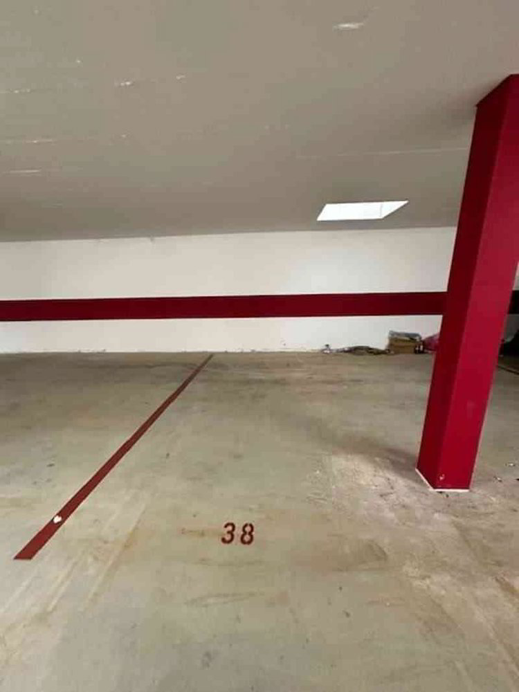 null rooms Car park, garage for rent in Lengnau BE - image 1/5