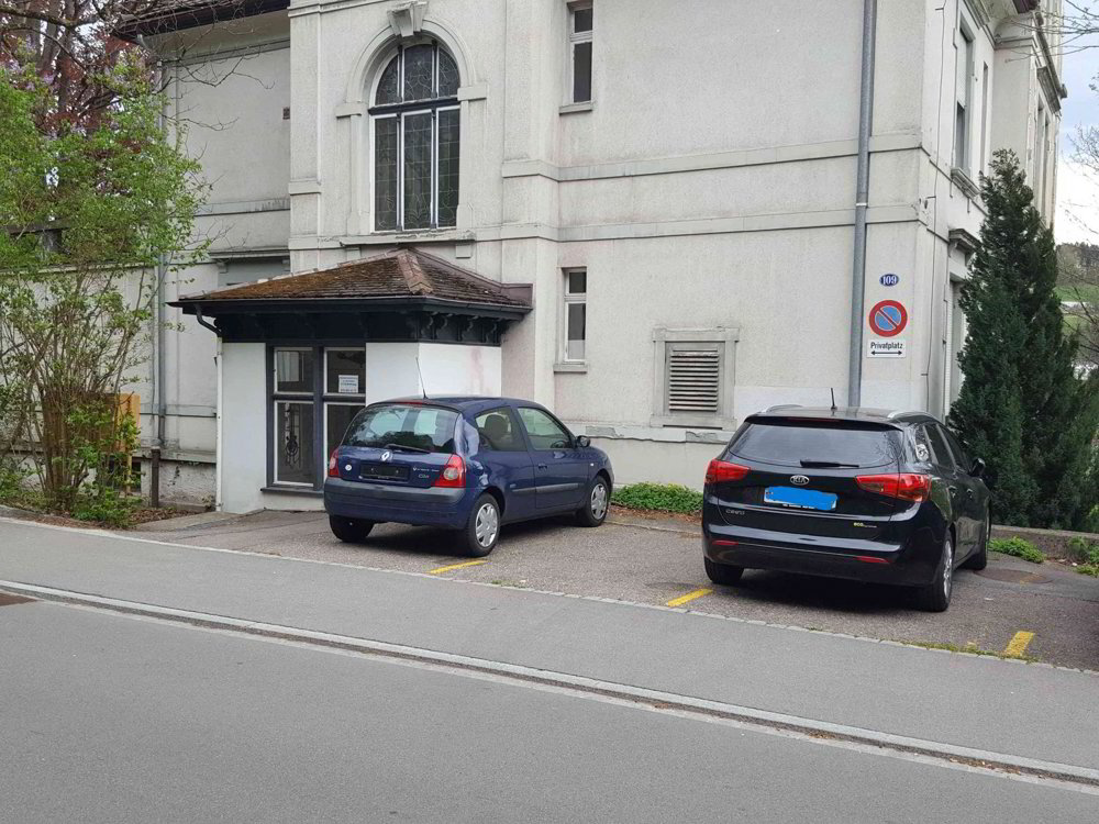 null rooms Car park, garage for rent in St. Gallen - image 1/1