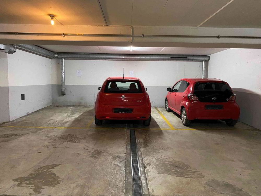 Tiefgaragenplätze, geschlossene und offene Garagenboxen - Ansicht 2