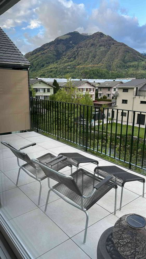 2.5 rooms Apartment for rent in Oberurnen - image 1/13