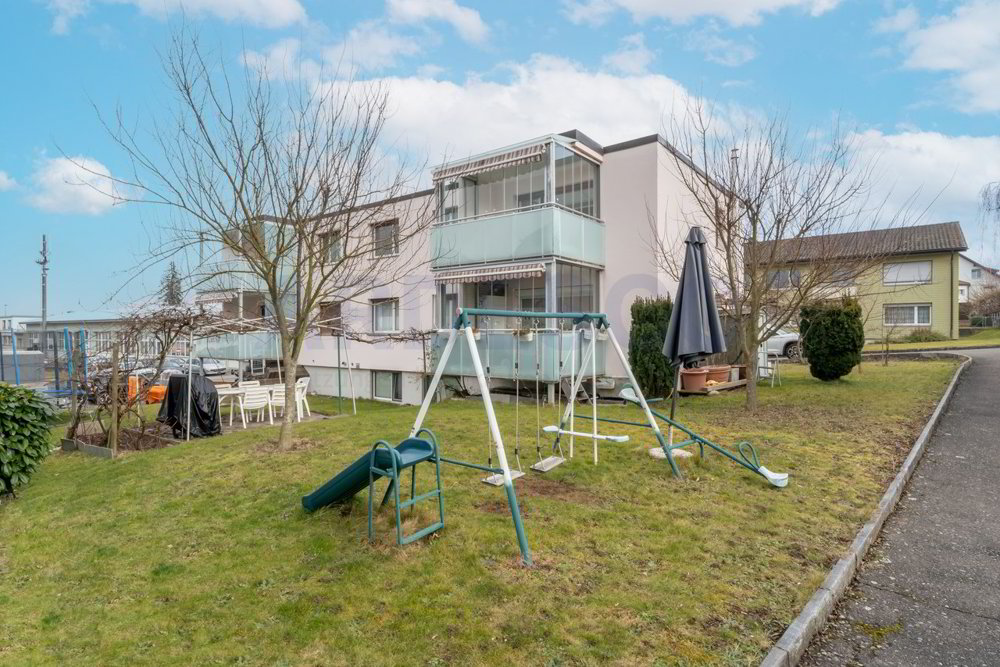 3 rooms Apartment for rent in Hunzenschwil - image 1/6
