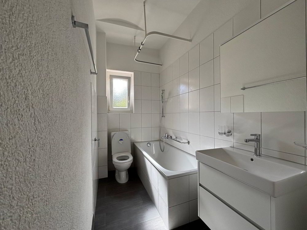 Appartamento di 3 locali in affitto a Bienne - immagine 1/8