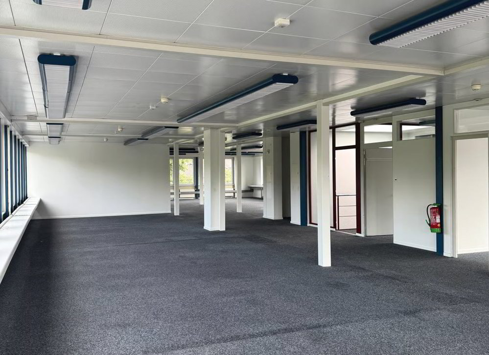 Preiswerte Bürofläche mit 318 m² - ideal für KMU oder Kombination mit Lager - Ansicht 2