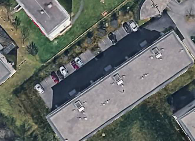 Parking, garage null pièces à louer à Estavayer-le-Lac - image 1/2