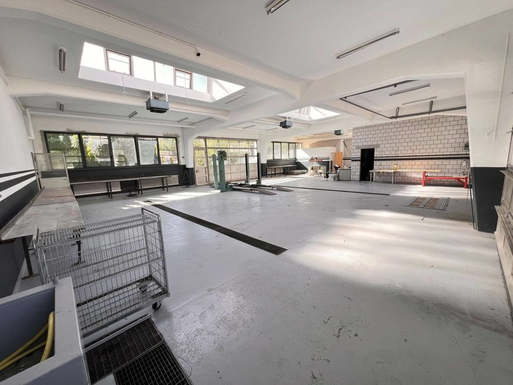 Atelier de fabrication en location à Moutier - 395 m² - Mehr