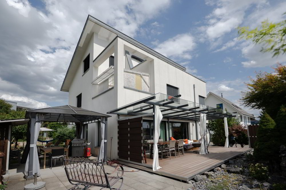 7.5 Zimmer Haus zum verkaufen in Wiesendangen - Bild 1/2