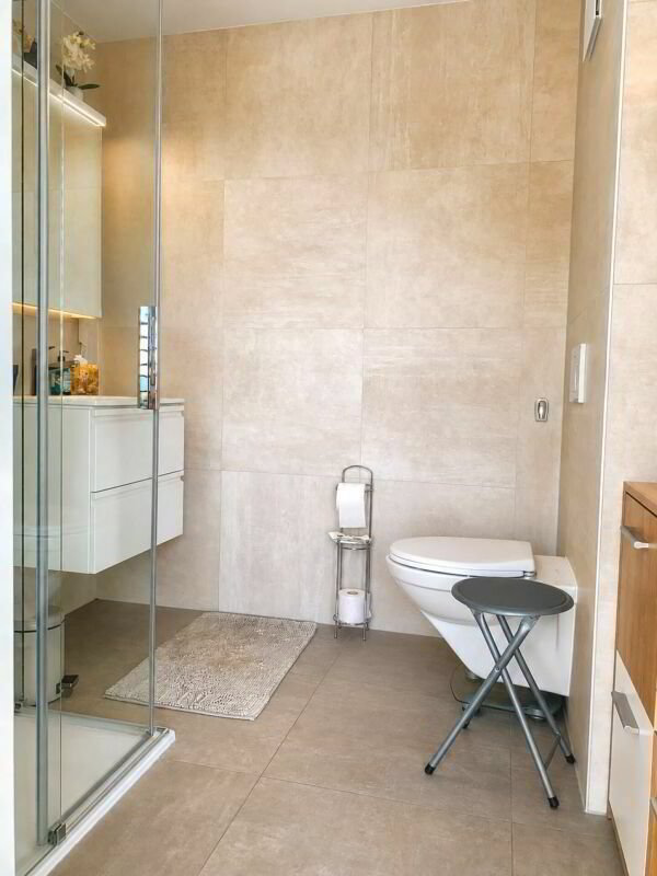 Appartement 4.5 pièces à louer à Cornaux NE - image 1/16