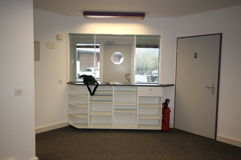 À louer ? Local commercial / bureaux d?environ 80 m² - Ansicht 2