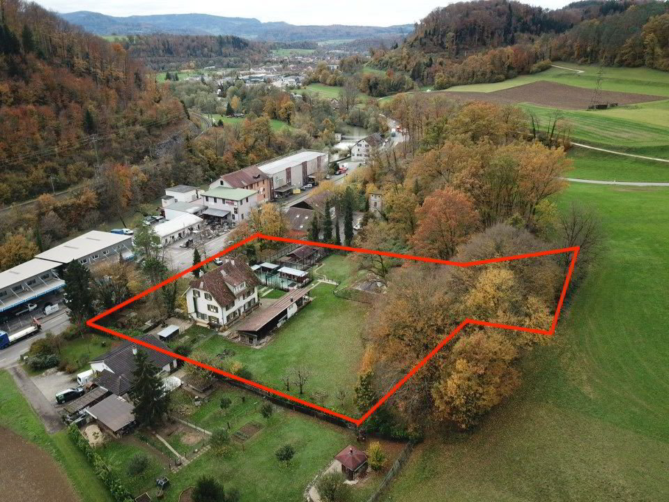 Attraktives Grundstück mit vielseitigem Nutzungspotenzial und bestehender Liegenschaft in idyllischer Lage - Ansicht 2