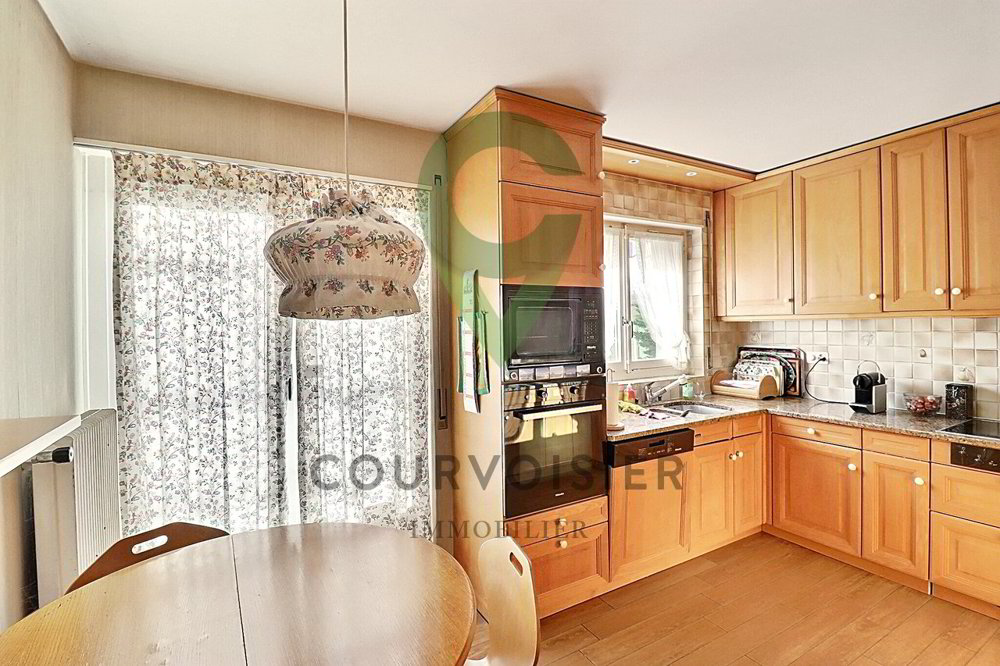 7 rooms House to buy in Lonay - image 1/13