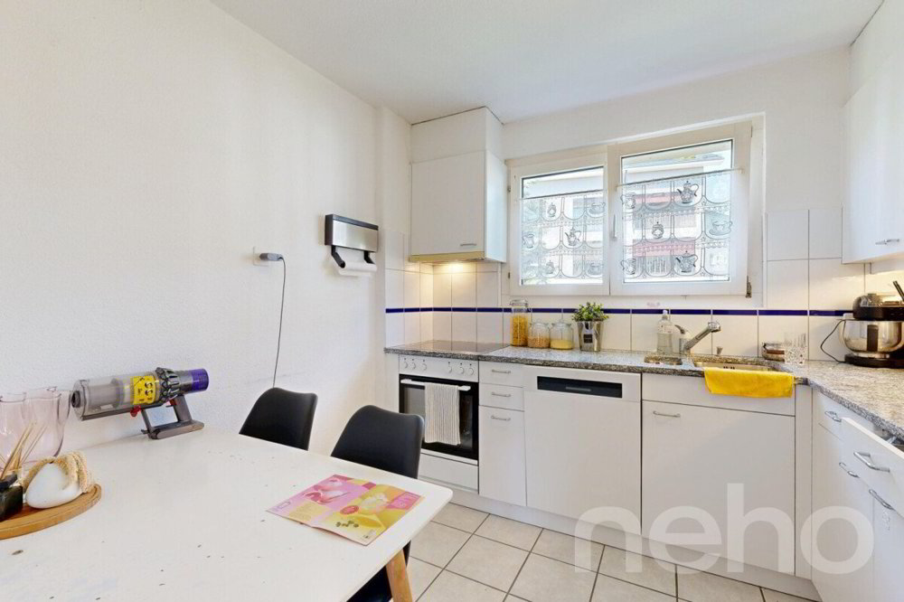 Maison 9 pièces à acheter à Kriens - image 1/12