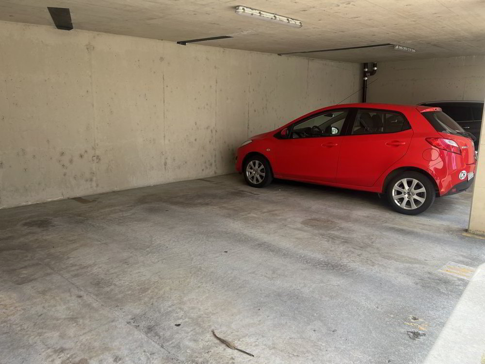 null rooms Car park, garage for rent in Lausanne - image 1/3