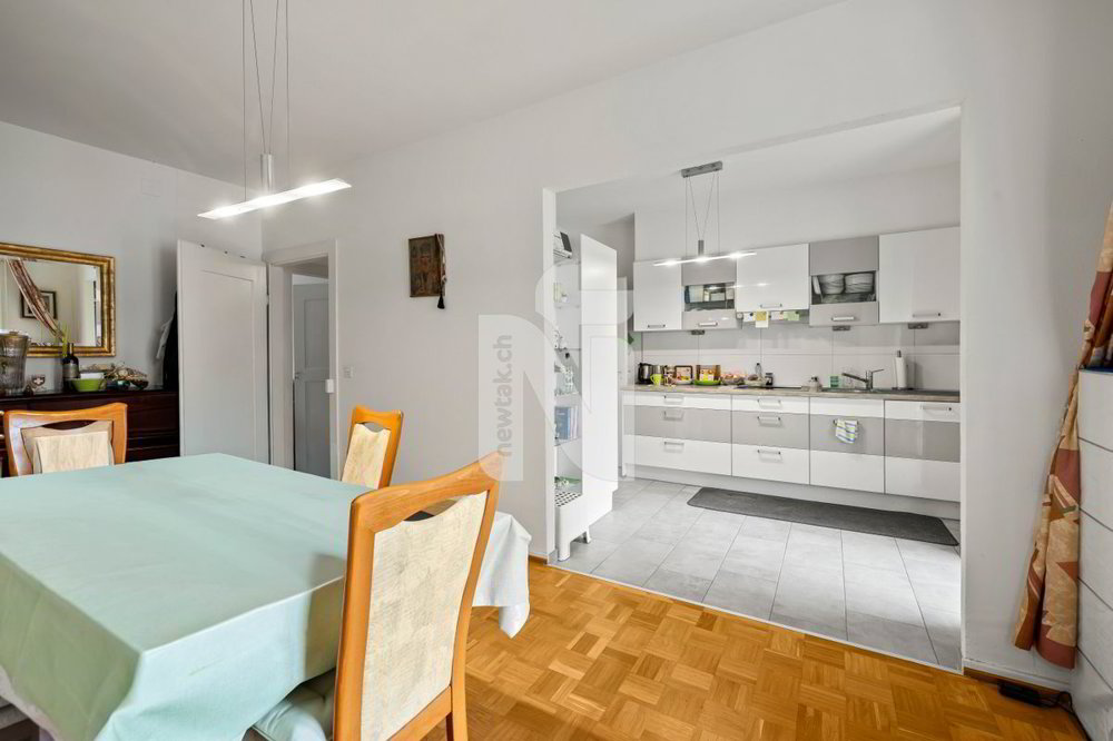 Grosszügiges Wohnen mit Balkon und Gemeinschaftsgarten in Basel