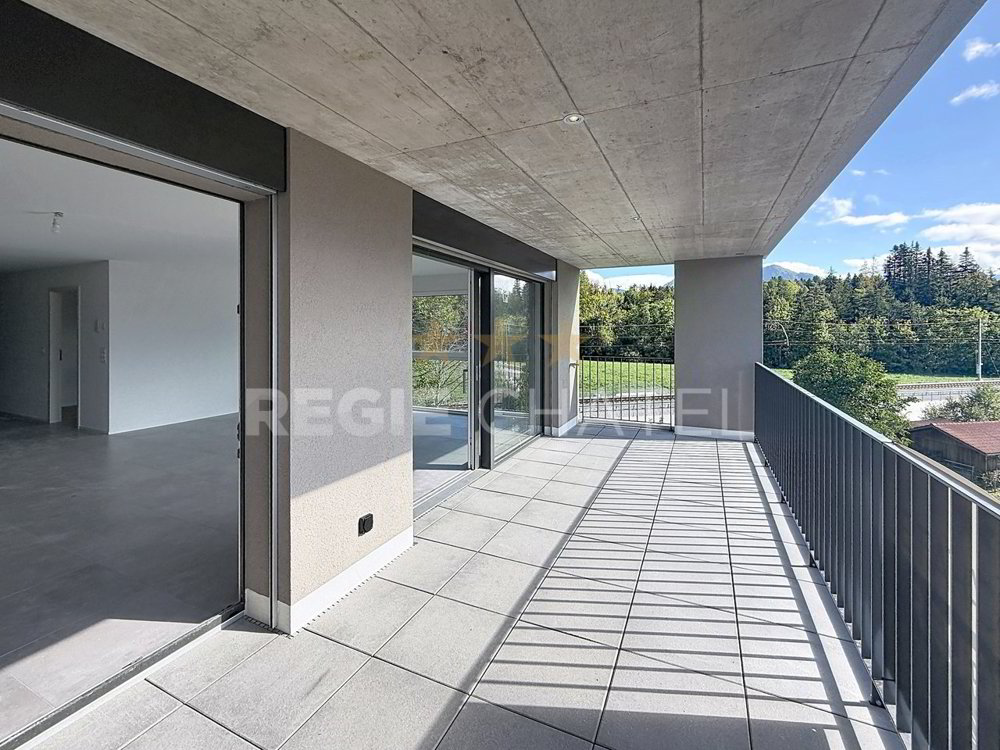 4 rooms Apartment for rent in La Tour-de-Trême - image 1/8