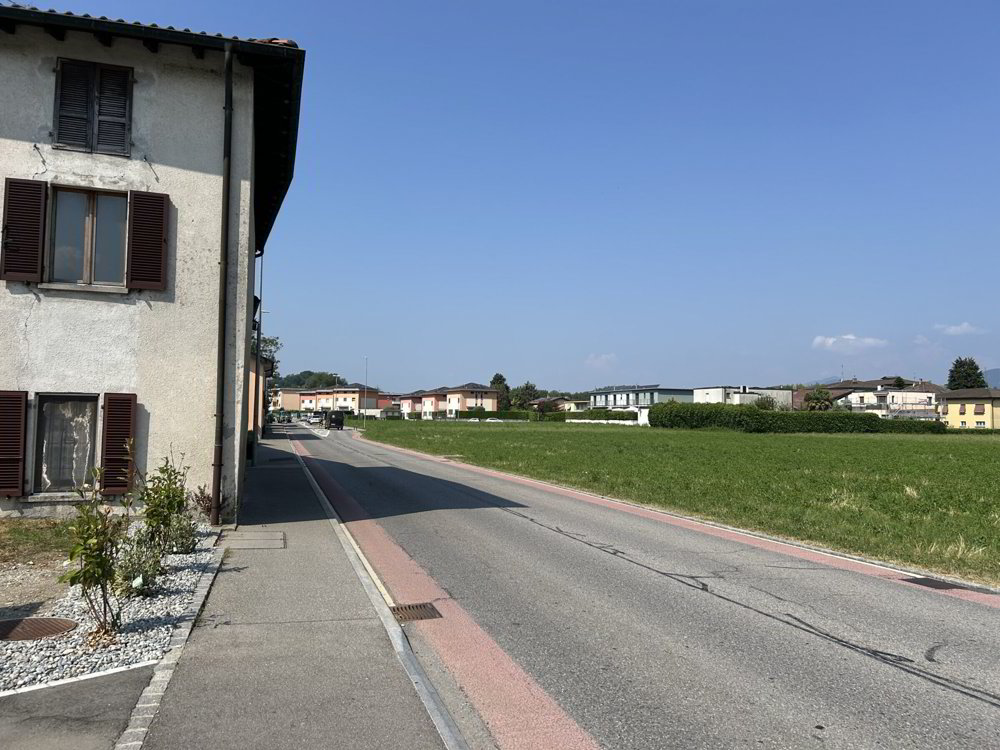 1.5 rooms Office & Commercial for rent in Novazzano - image 1/10