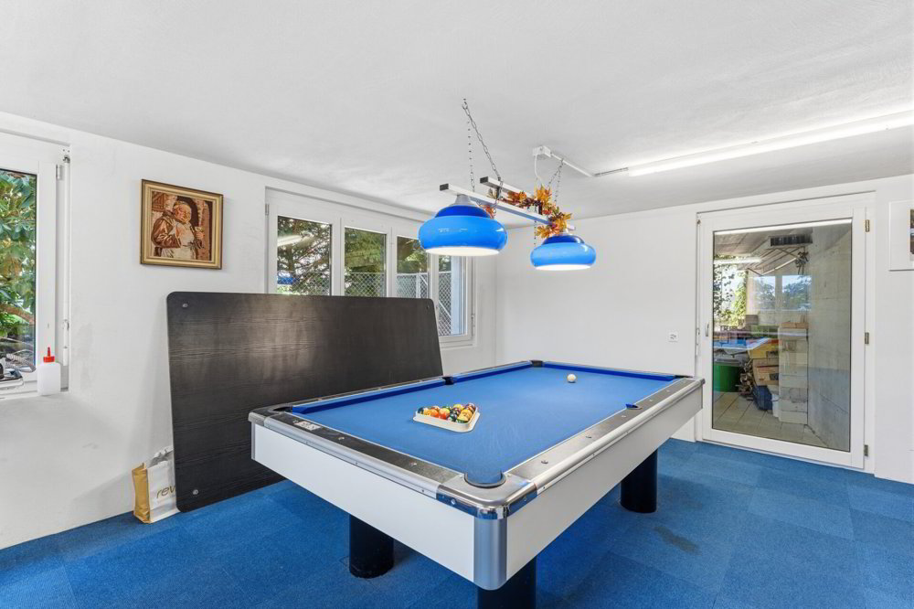 7.5 rooms House to buy in Dagmersellen - image 1/20