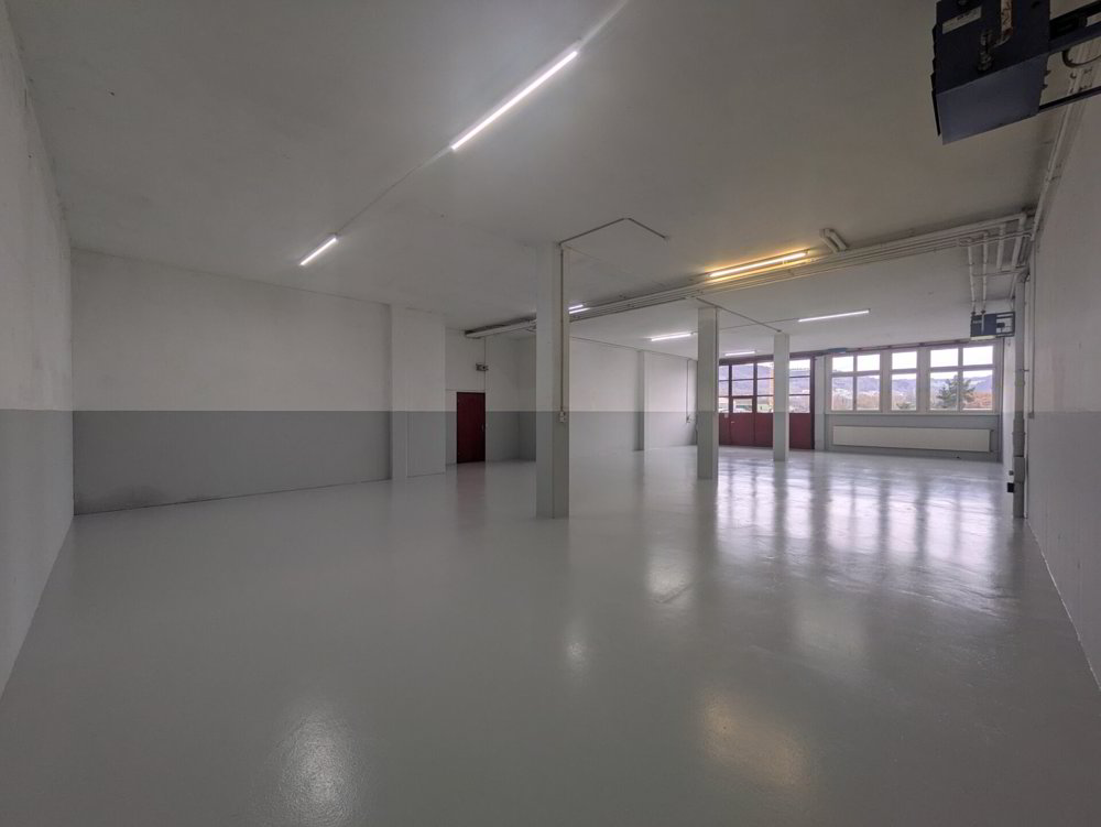 Bureau & Commerce null pièces à louer à Brugg AG - image 1/4