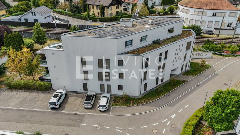 4 rooms Apartment to buy in Zofingen - image 1/13