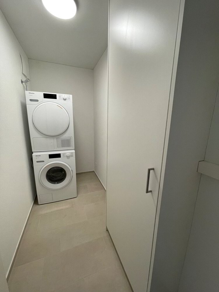 2 rooms Apartment for rent in Lengnau BE - image 1/5