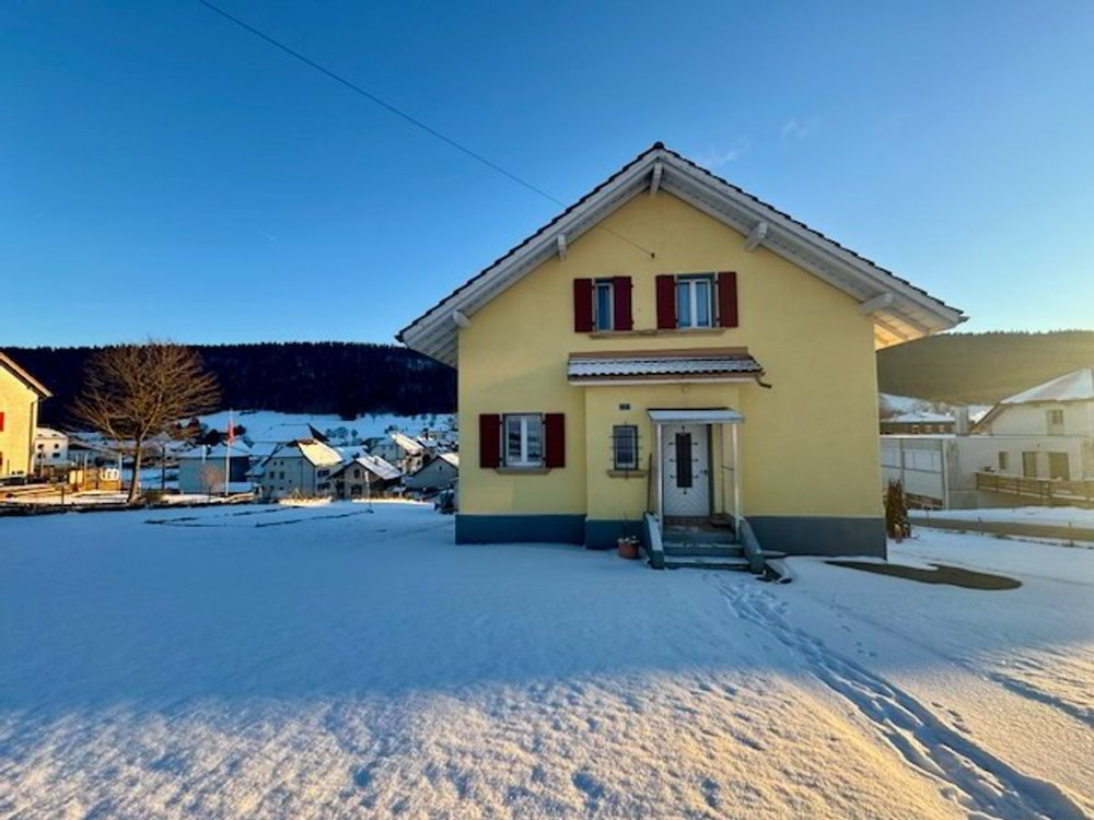 Casa di 5 locali in vendita a Les Verrières - immagine 1/13