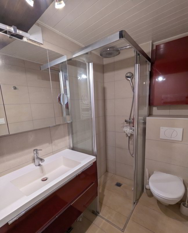 2.5 rooms Apartment to buy in Boudry - image 1/11