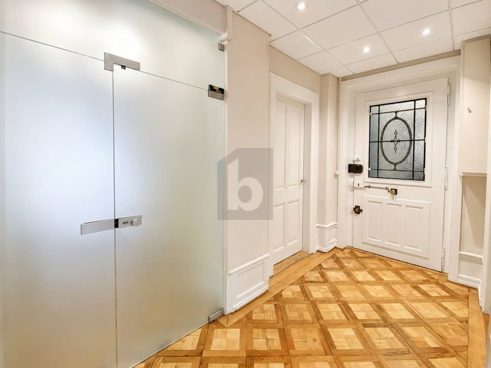 MAGNIFIQUES BUREAUX AUX BASTIONS - Ansicht 3