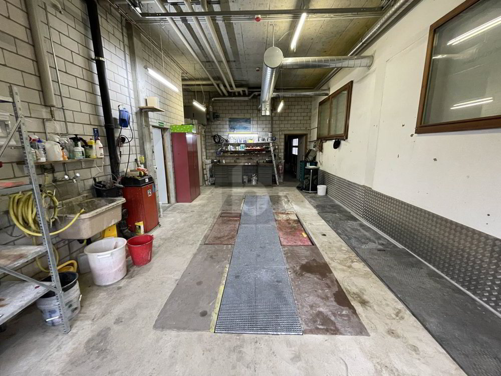 BÜRO, LAGER MIT ZWEI WOHNUNGEN - Ansicht 5