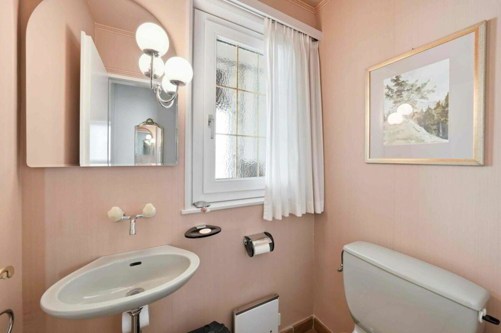 4 rooms Apartment to buy in St-Sulpice VD - image 1/13